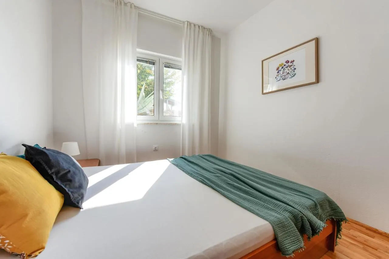 Zara 1 Apartment Krusevo  Croatia