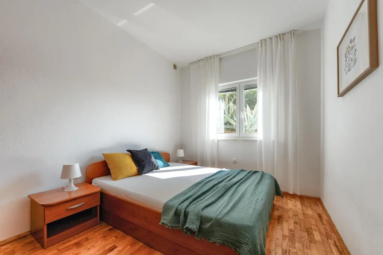 Zara 1 Apartment Krusevo
